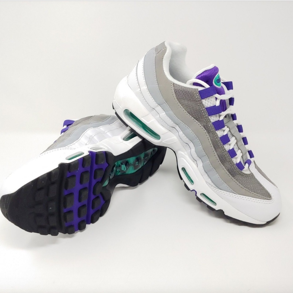 Nike Womens Air Max 95 Sneakers - Picture 1 of 8